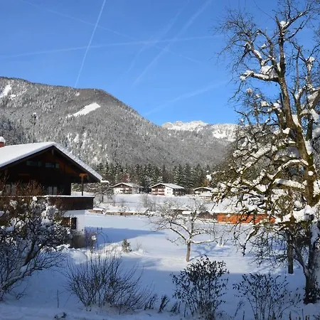 Haus Eisenberger-Privates Apartmenthaus * Schleching